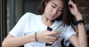 Phone Addiction Makes Students Feel Weak and Lonely